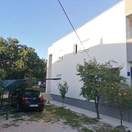 Apartments Lota Стариград-Пакленица Екстериор снимка