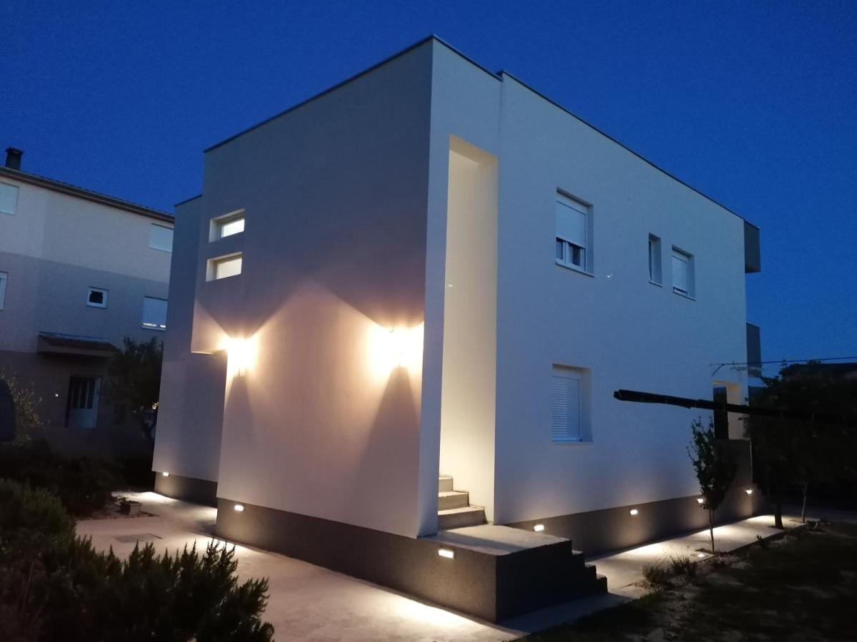 Apartments Lota Стариград-Пакленица Екстериор снимка