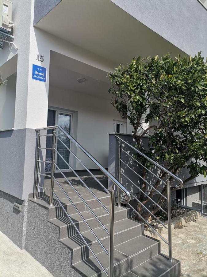 Apartments Lota Стариград-Пакленица Екстериор снимка